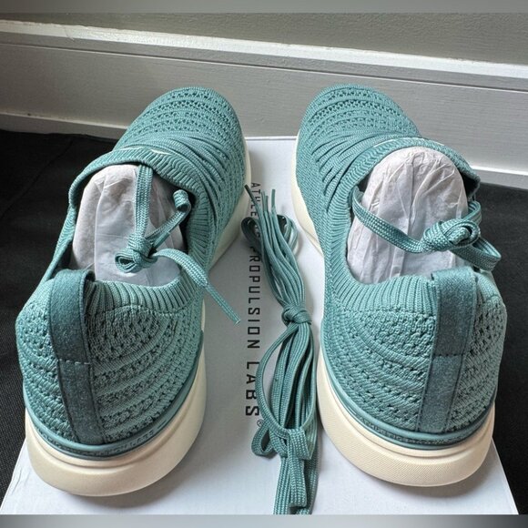 NWB Perfect Blue Wave TechLoom Athletic Shoe W 10.5 M 9 $270 main image 9